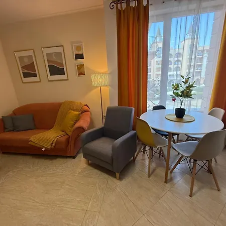 Palazzo Sp Apartments-sunny Apartment Burgas City